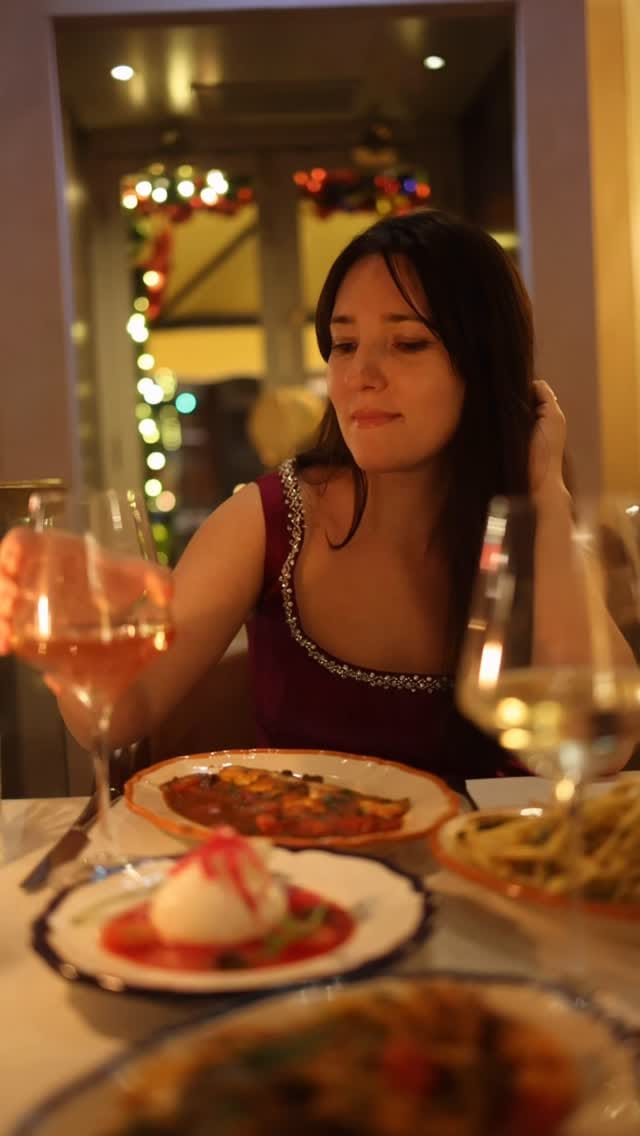 Post 1 by Aly Barzu 🇦 🇱 🇱 🇲 🇺 🇲 🇸 🇹 🇦 🇱 🇰 on Instagram (video)