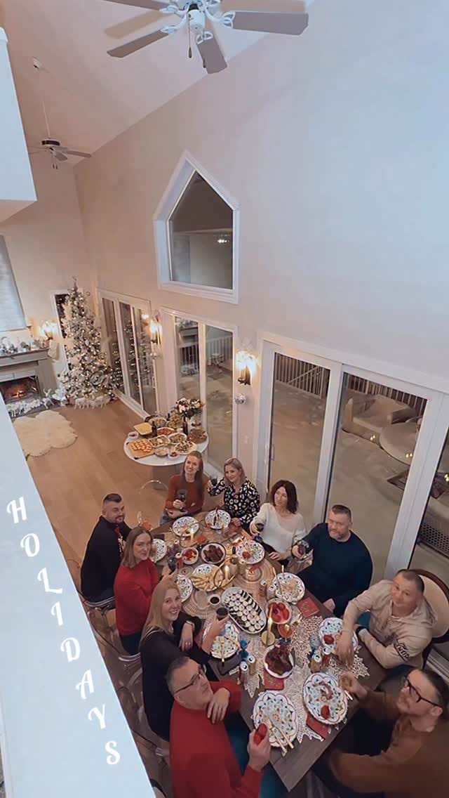 Post 7 by Ulyana Zu on Instagram (video)