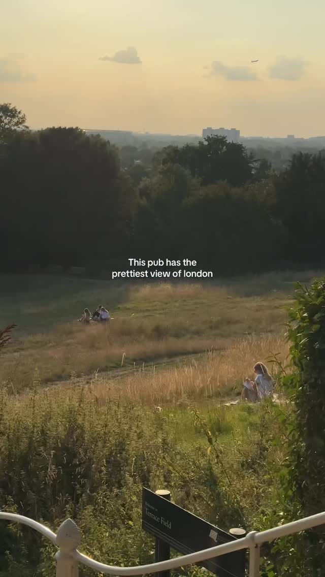 Post 2 by Bobbie Garton | Luxury Travel on Instagram (video)