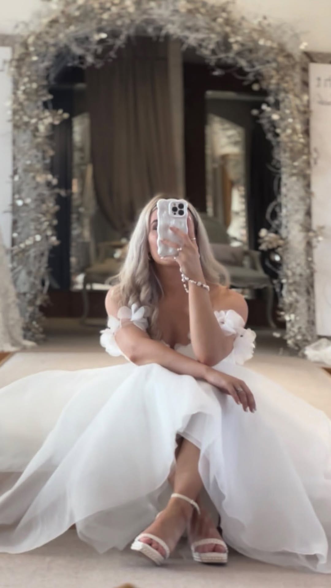 Post 1 by Kayleigh Audsley on Instagram (video)