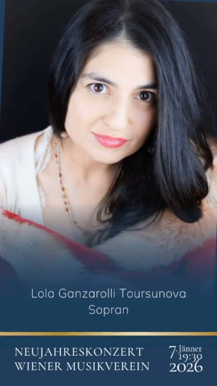 Post 4 by Lola G. on Instagram (video)