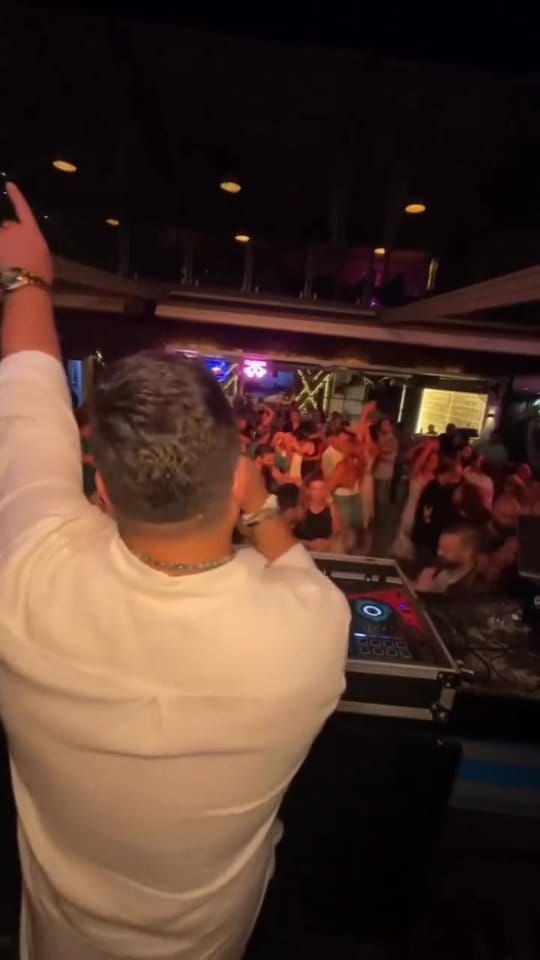 Post 4 by Mc Souro on Instagram (video)