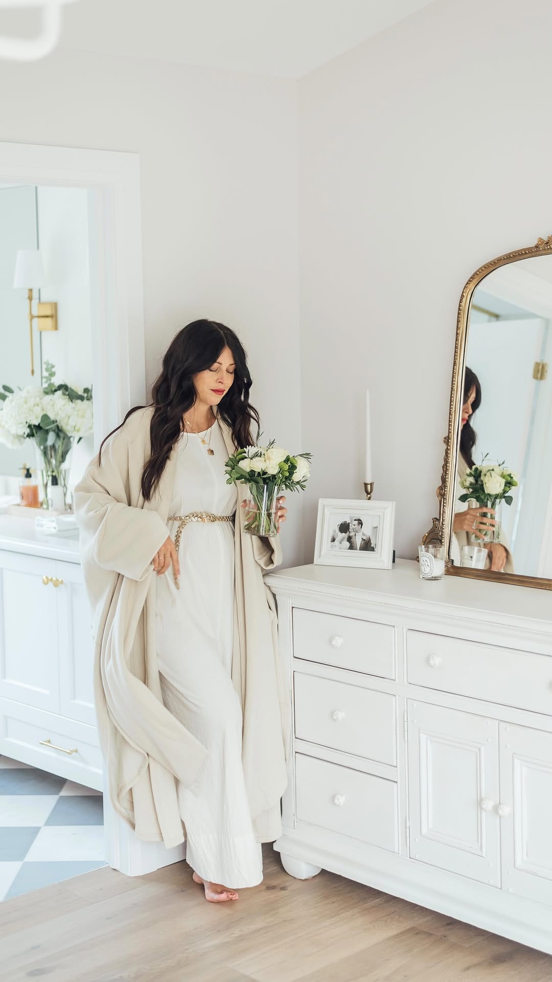 Post 8 by Kassandra Kondo on Instagram (video)