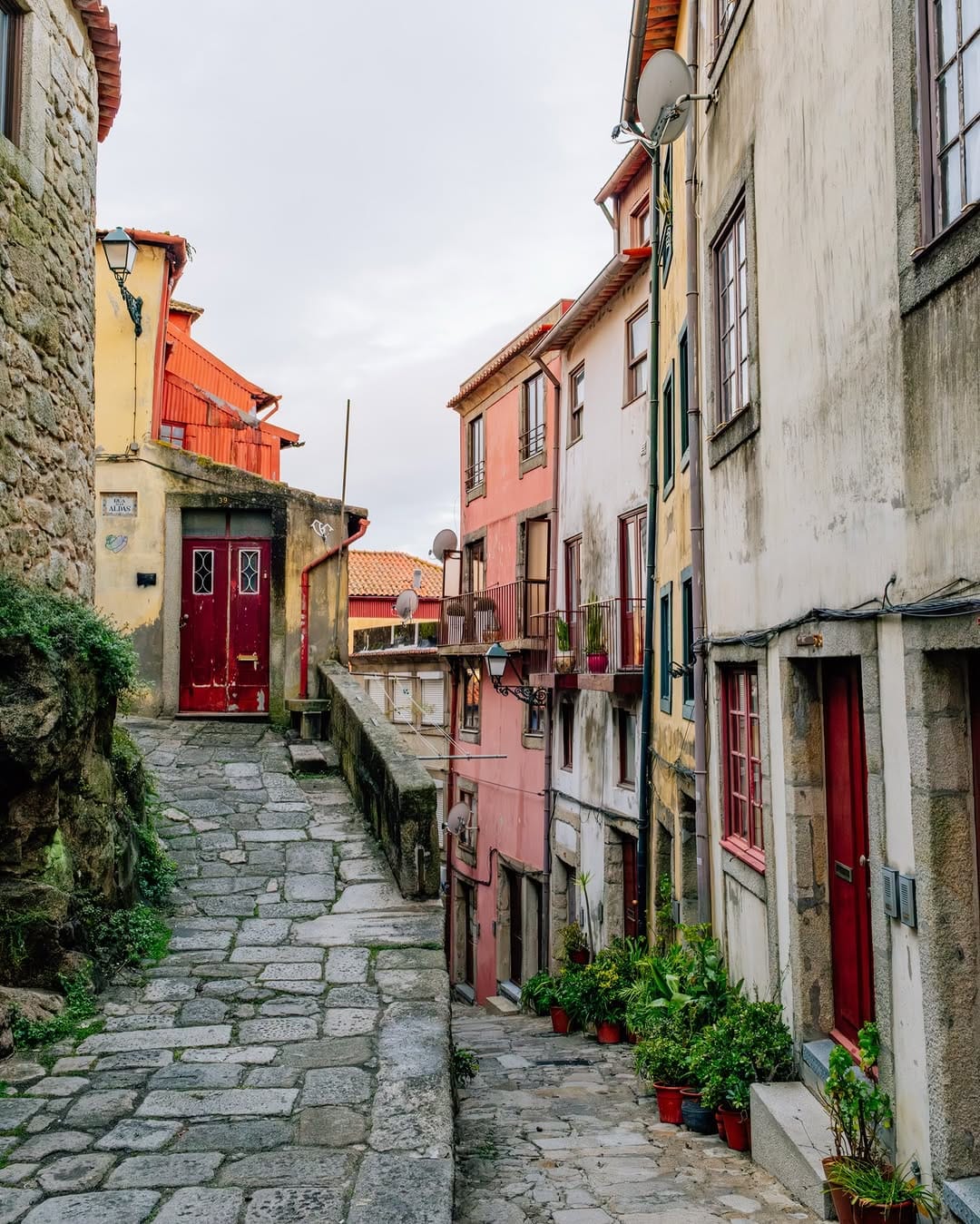 Post 4 by Sam | Travel Photography on Instagram (carousel)