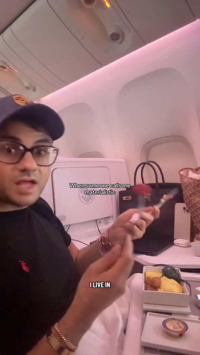 Post 4 by Mayank Bhatter on Instagram (video)