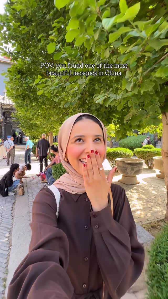 Post 4 by Salma Masrour | UK Travel Creator on Instagram (video)