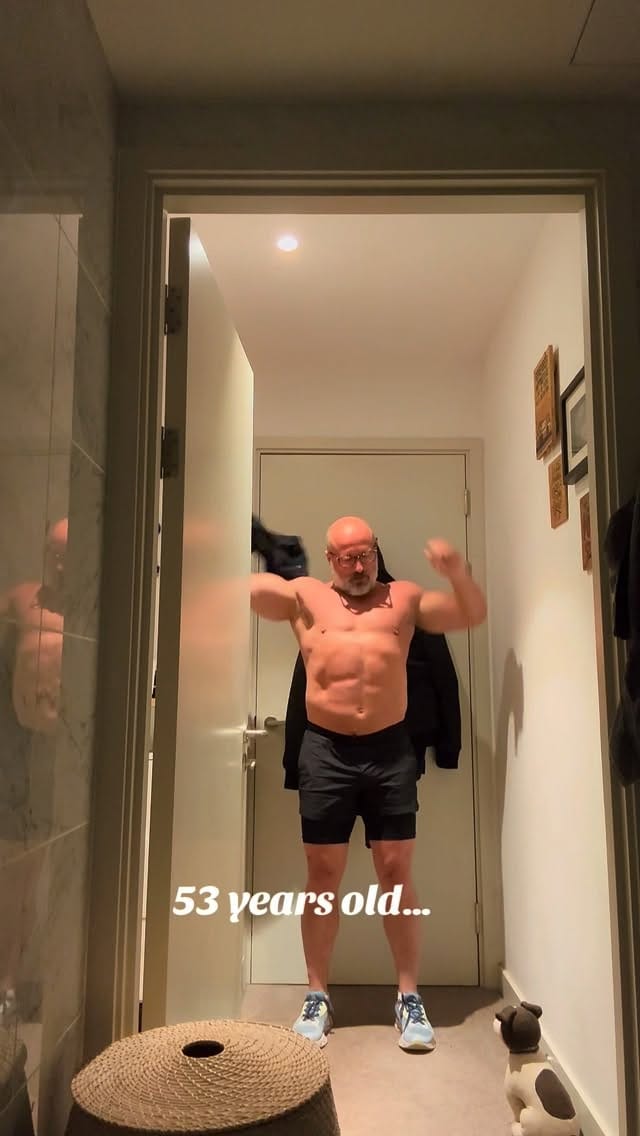 Post 1 by F R E D E R I C 🧿 on Instagram (video)