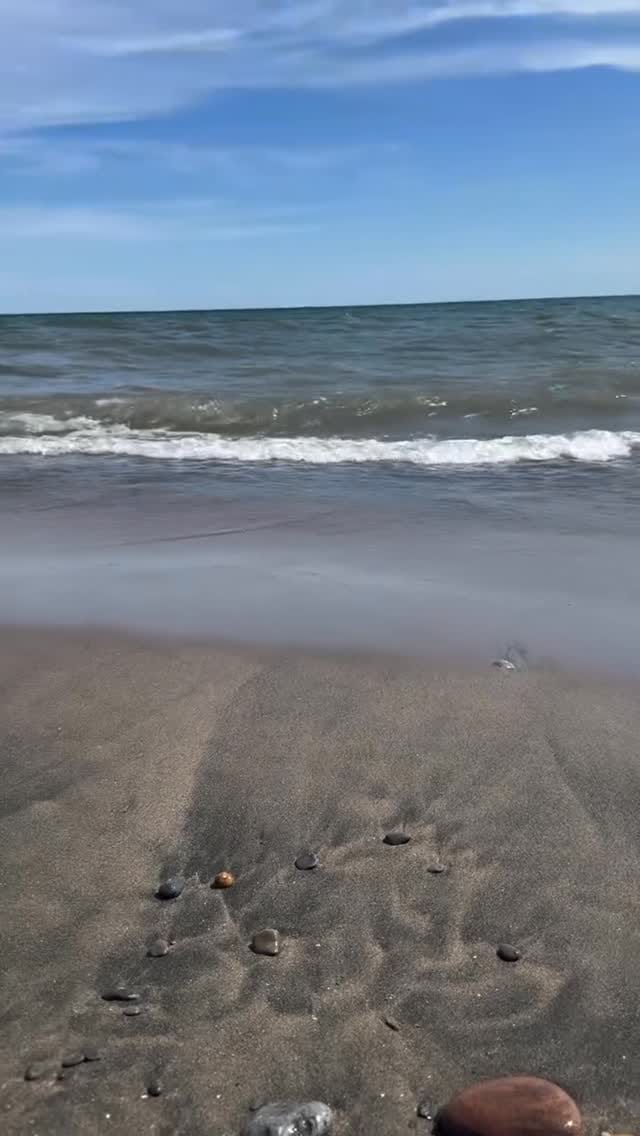 Post 6 by Syeda Dua on Instagram (video)