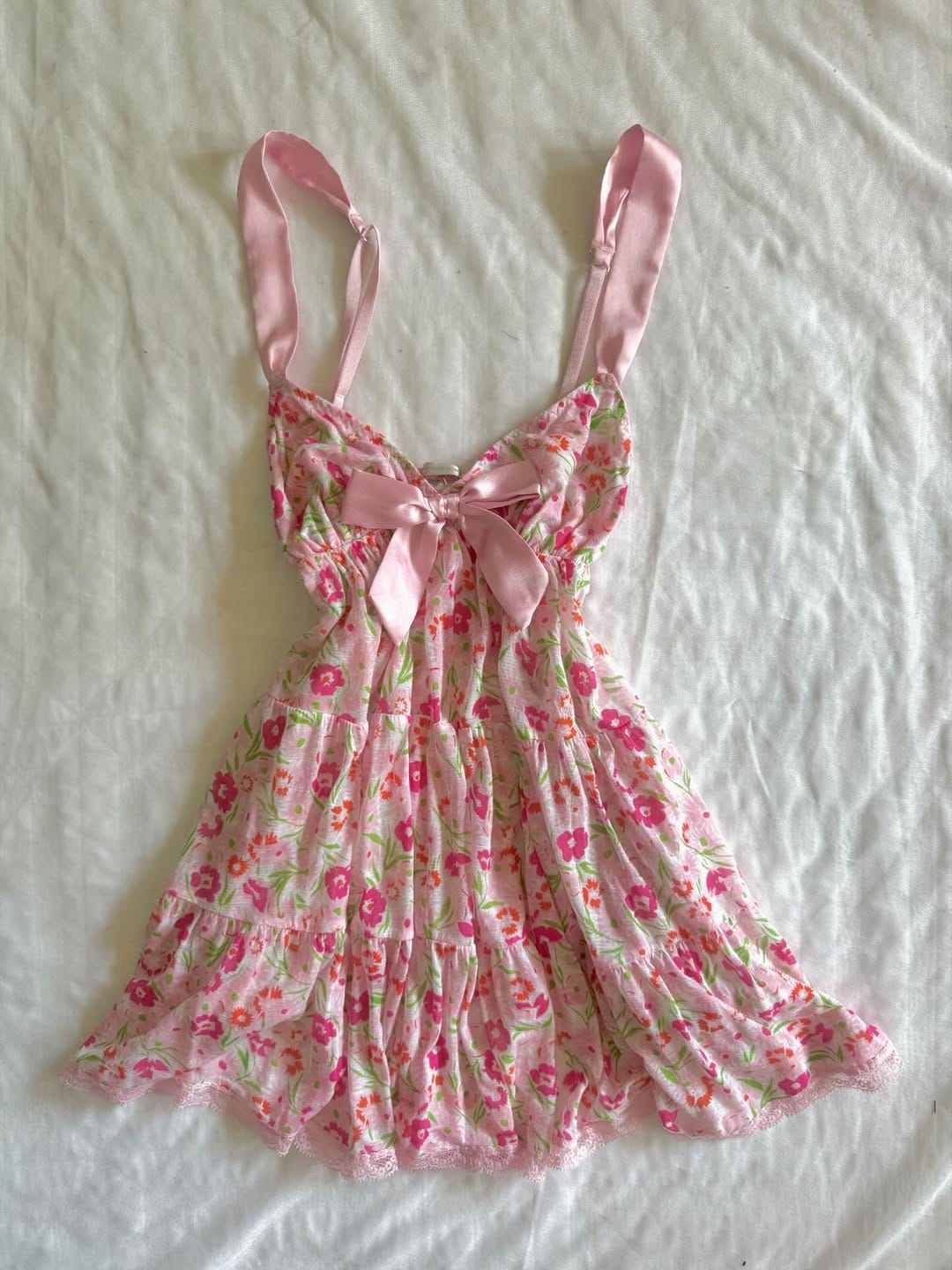 Post 8 by Luvbug Vintage 💌 on Instagram (carousel)