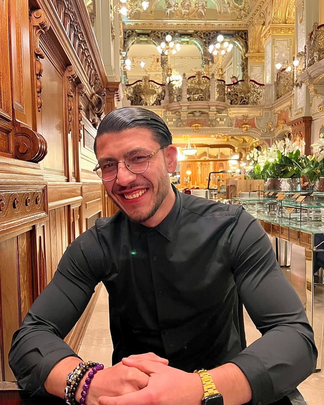 Post 6 by Szabolcs Héjjas on Instagram (carousel)