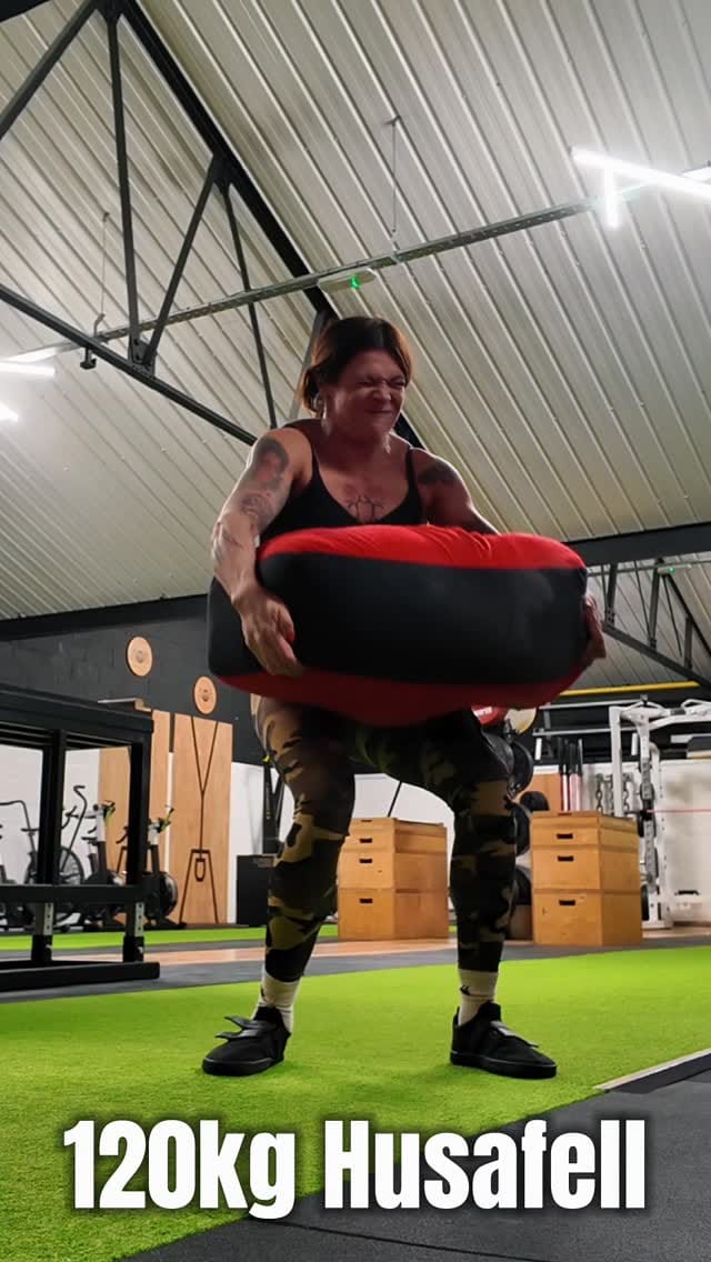 Post 2 by Rosie Abercrombie on Instagram (video)