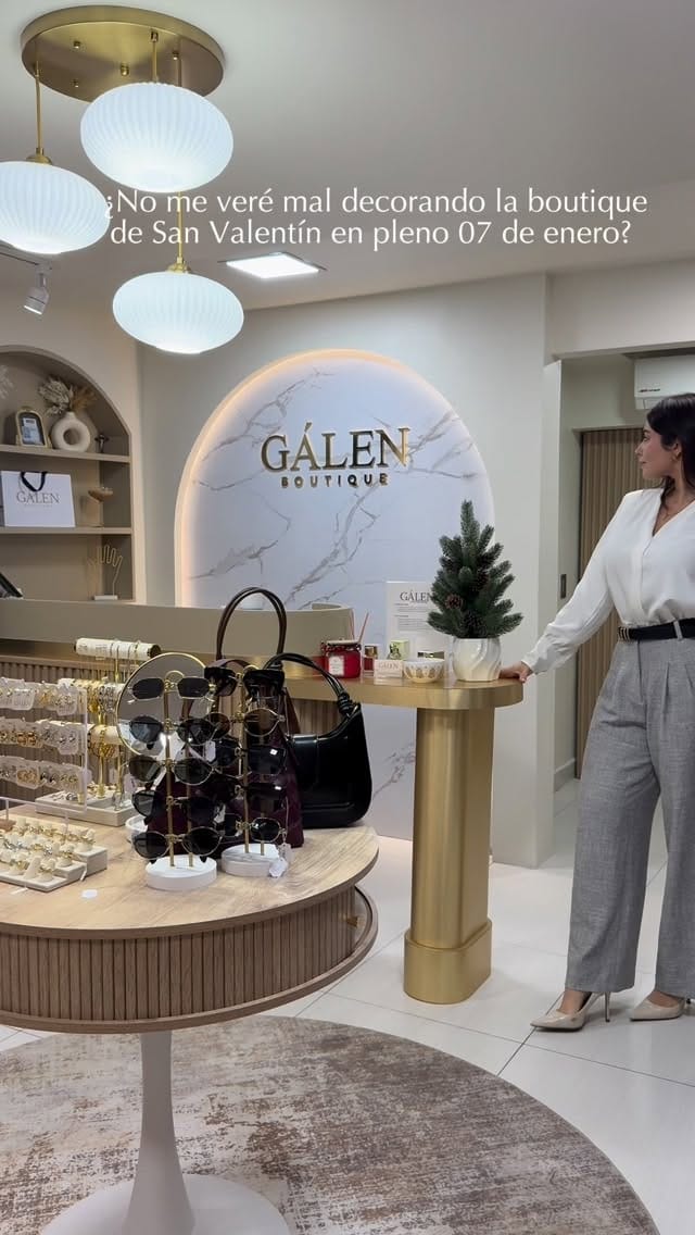 Post 9 by Gabriela Valen on Instagram (video)