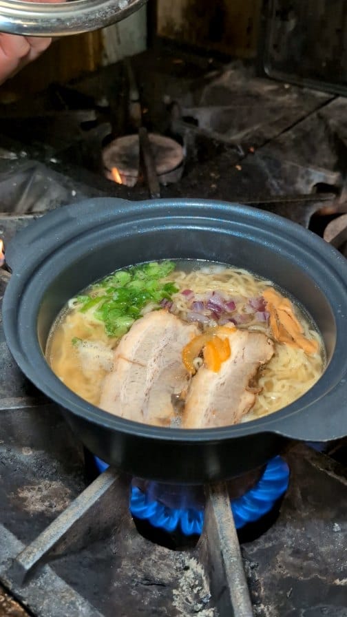 Post 1 by MOROKO🇨🇦🇯🇵Japanese foodie in Vancouver on Instagram (video)
