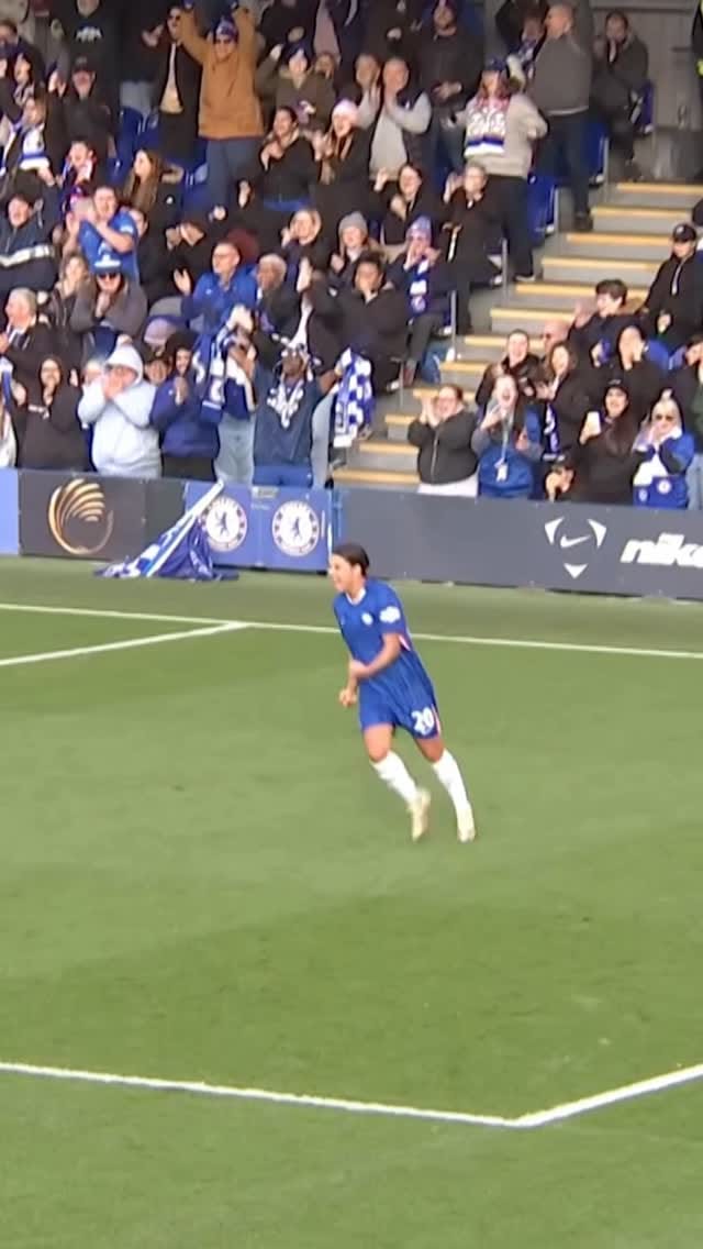 Post 1 by Sam Kerr on Instagram (video)