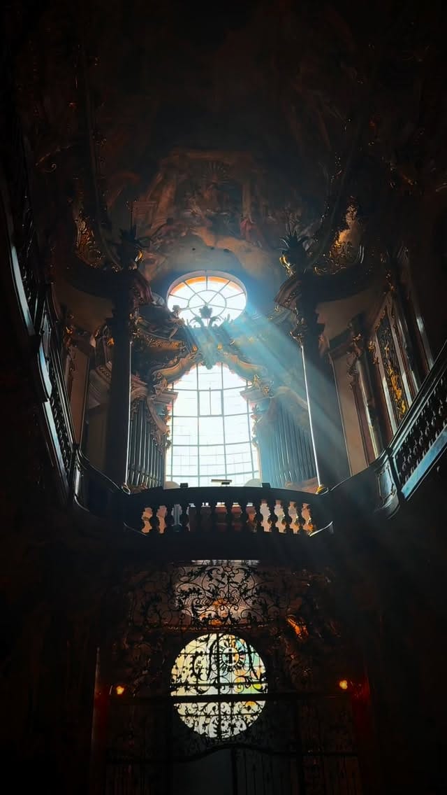 Post 4 by Andre Russo | Aesthetic Art History on Instagram (video)