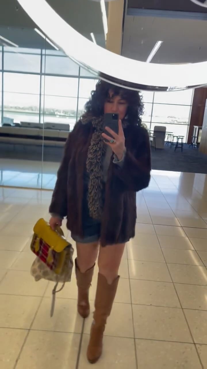 Post 1 by The Vintage Kurd on Instagram (video)
