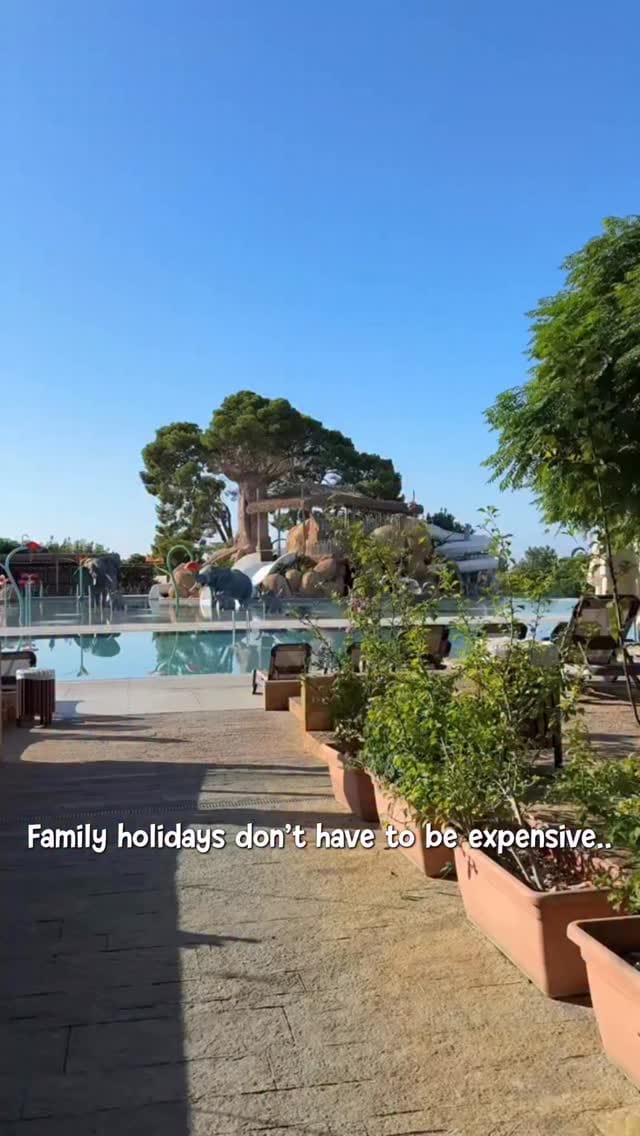 Post 1 by Thereviewmum | Tameka Milian on Instagram (video)