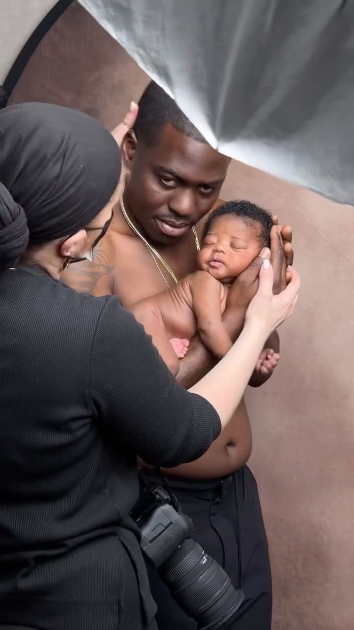 Post 2 by Iryna Nikulnikova / in-home newborn photographer Toronto and GTA on Instagram (video)