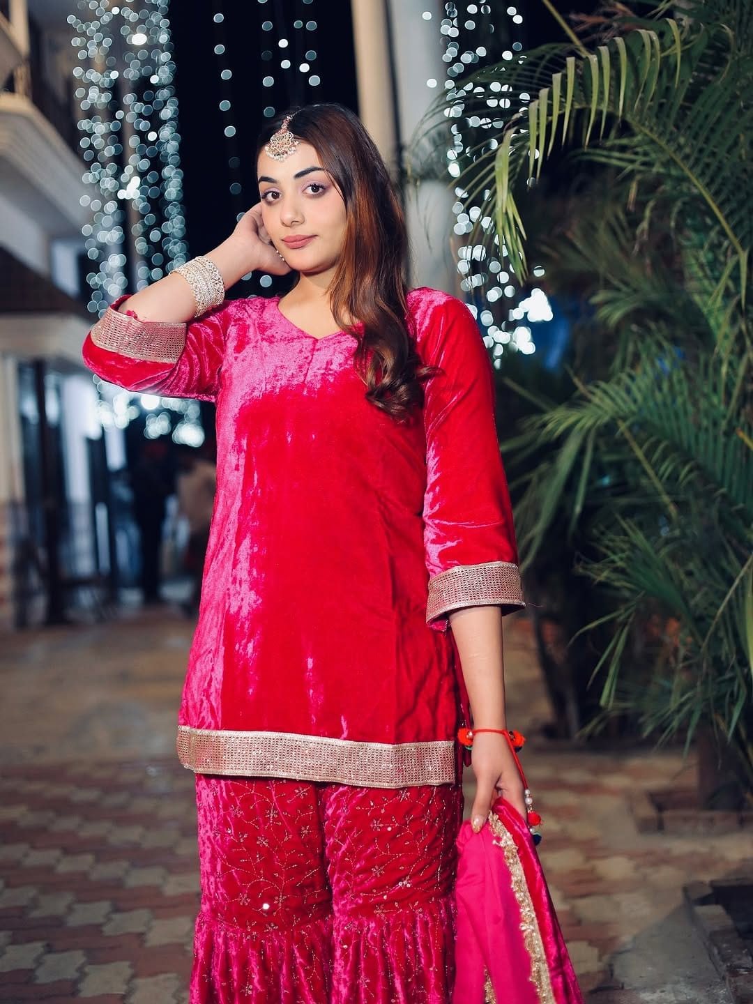 Post 4 by Avnoor Kaur on Instagram (carousel)