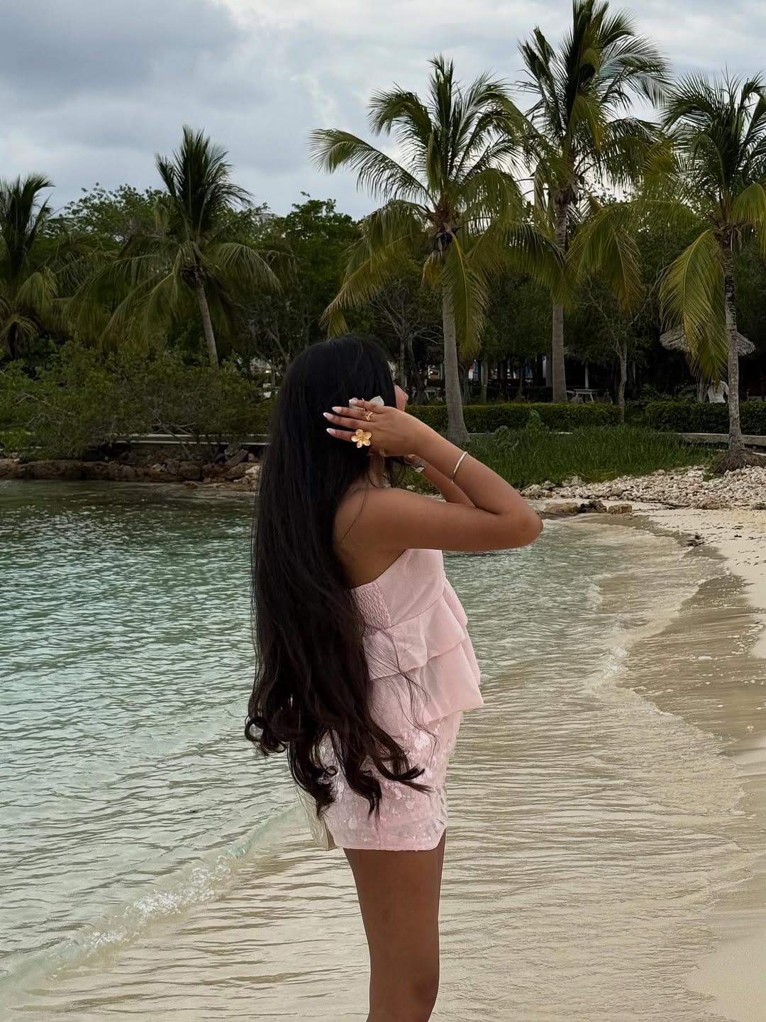 Post 8 by Khushdeep Chilotra on Instagram (carousel)