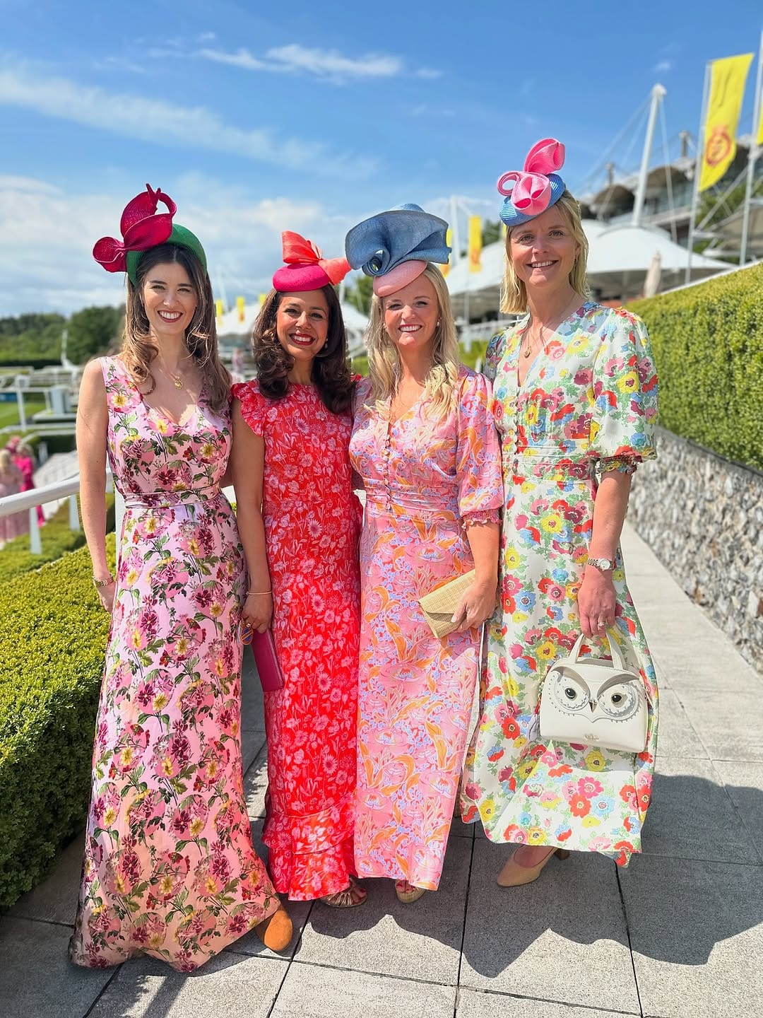 Post 9 by CAROLINE - Midsize Style Petite Inspo. 5ft 3, size 12-14 on Instagram (carousel)