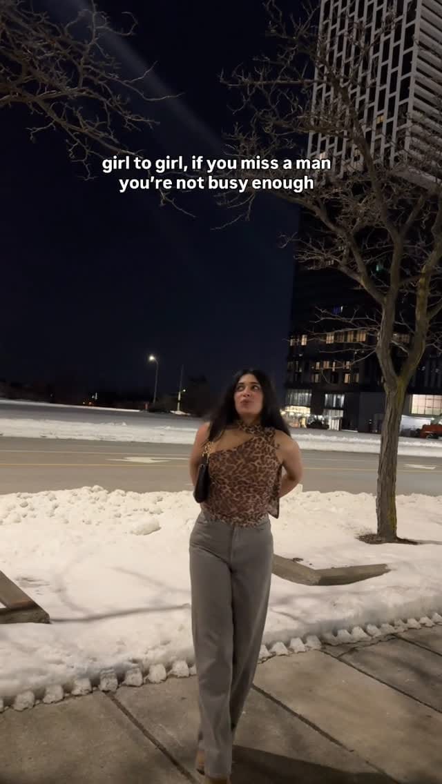 Post 1 by 𝙆𝙝𝙪𝙨𝙝𝙞 𝙗𝙝𝙖𝙧𝙙𝙬𝙖𝙟 ♡ on Instagram (video)
