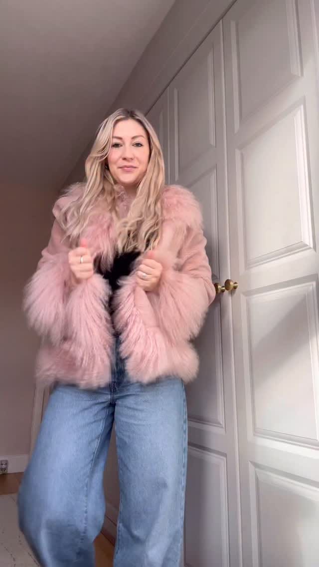 Post 7 by Rebecca McCann on Instagram (video)