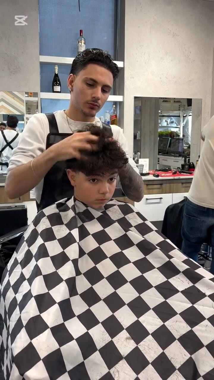 Post 8 by Deauville Au Masculin on Instagram (video)