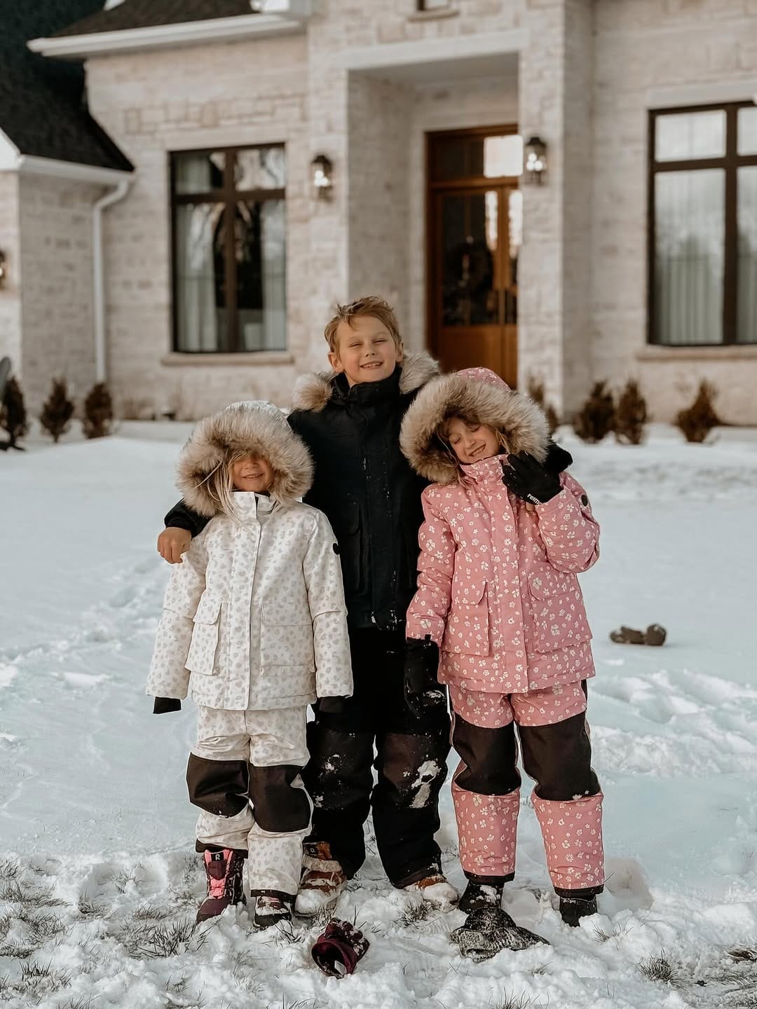Post 9 by jessica van gaalen ⋒ content creator on Instagram (carousel)