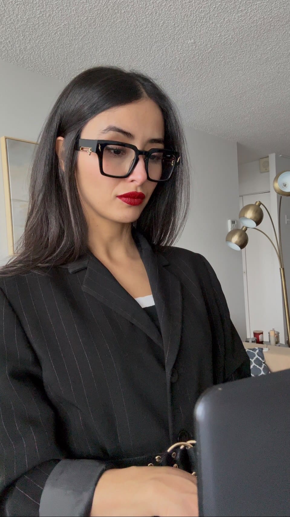 Post 1 by Molka amamou on Instagram (video)
