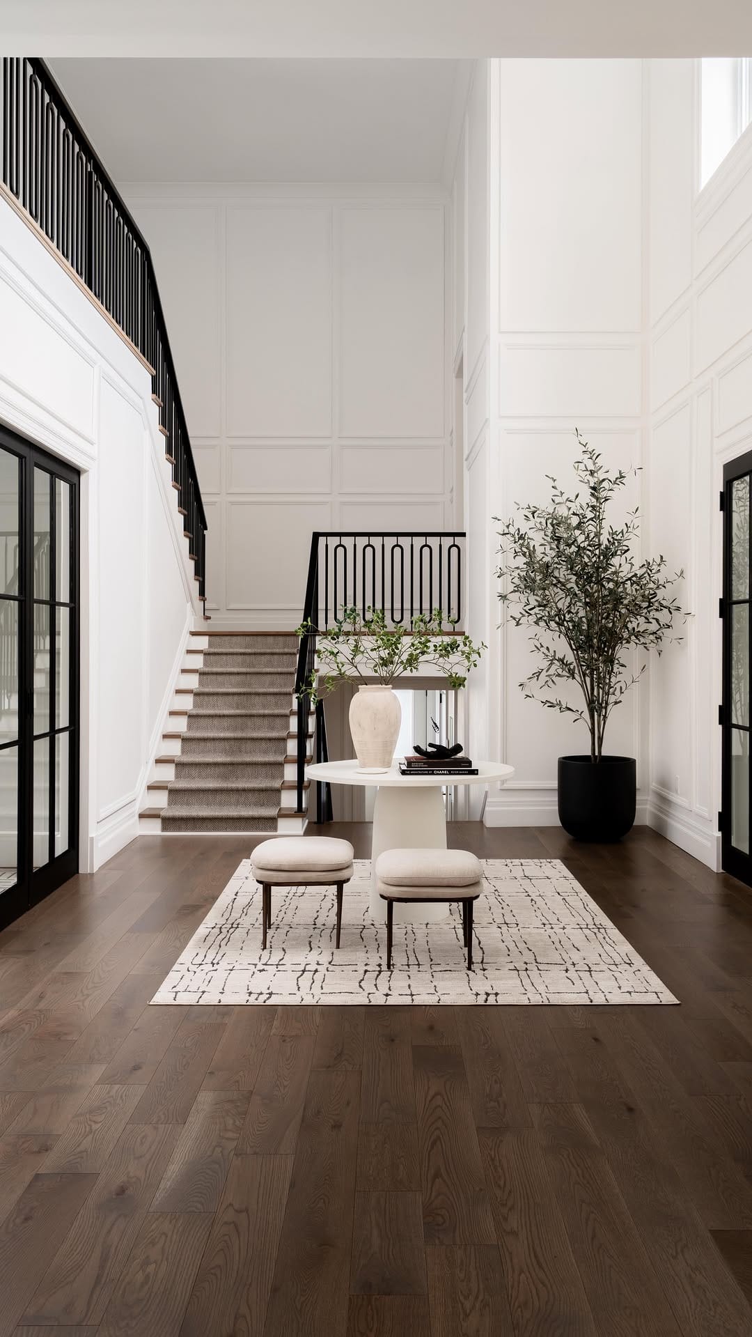Post 9 by LUX decor on Instagram (video)