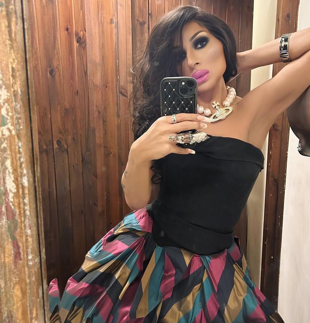 Post 8 by Vivienne Westwood on Instagram (image)