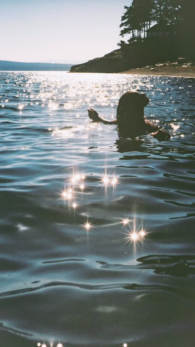 Post 8 by Alex Grant | Travel + Life on Instagram (video)