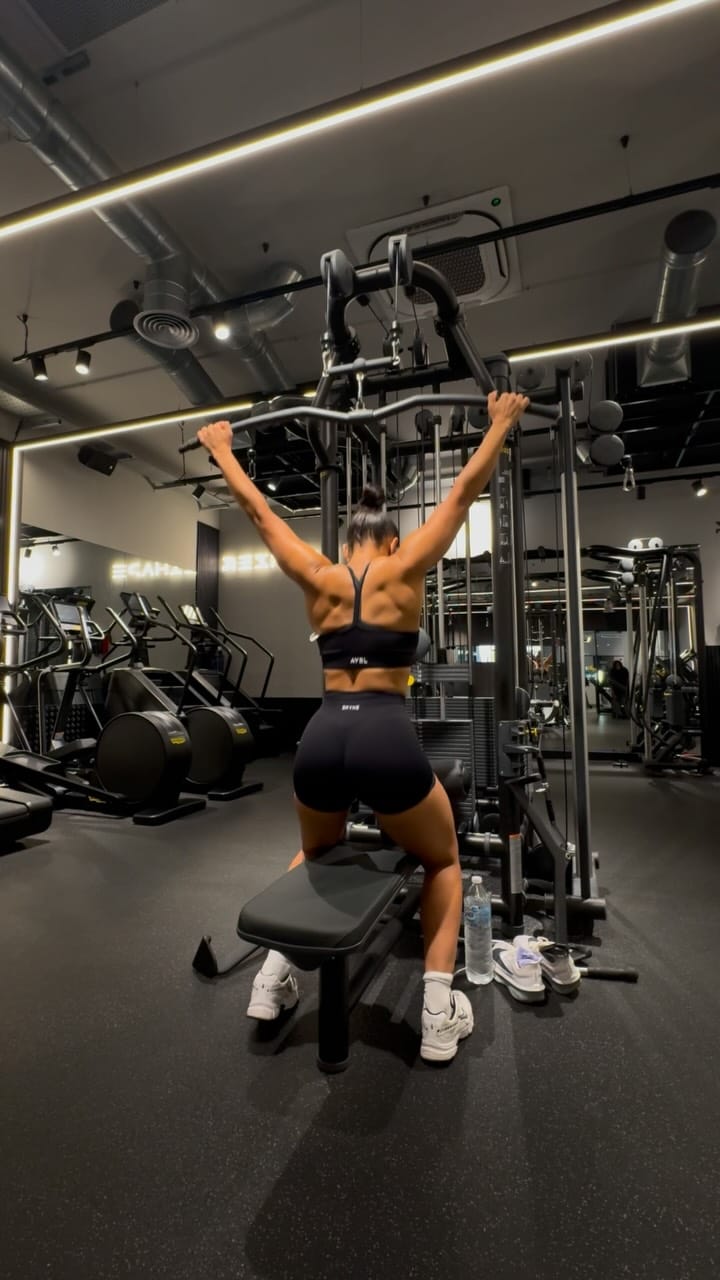 Post 1 by FAY MATT on Instagram (video)