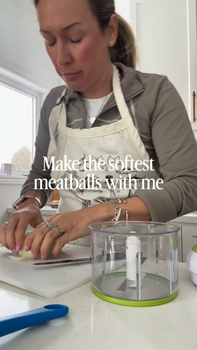 Post 2 by Adriana Paolella on Instagram (video)