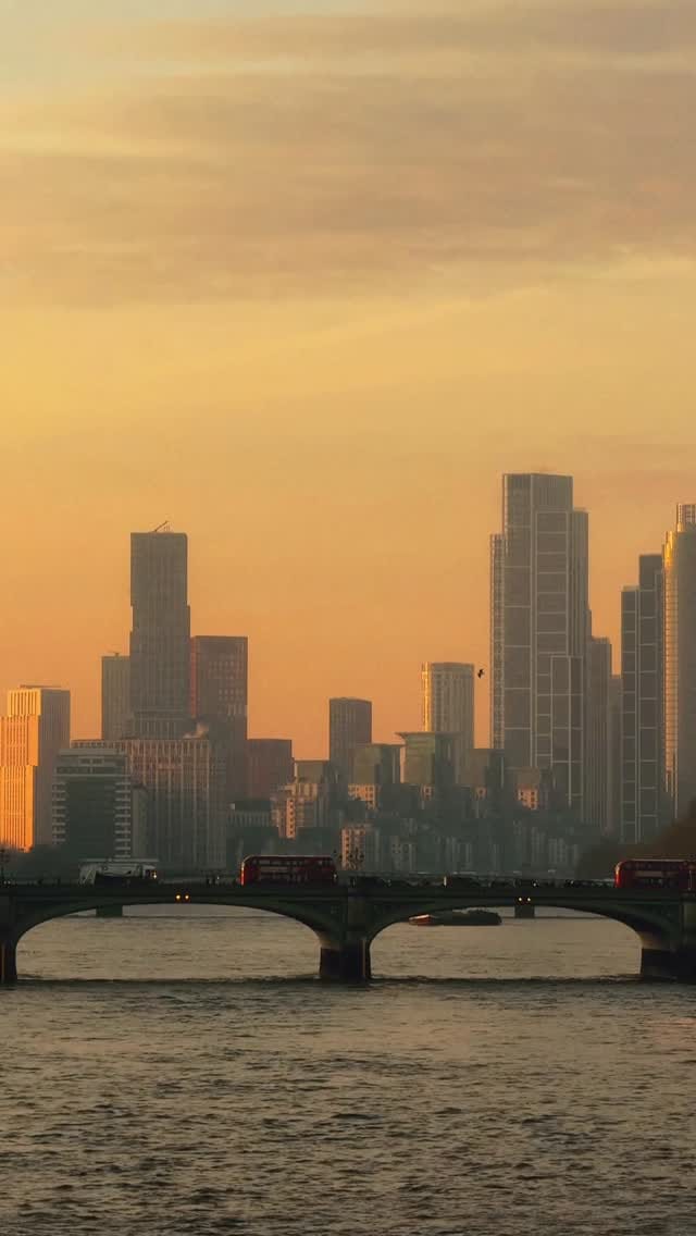 Post 4 by Ioana Maria Aganencei on Instagram (video)