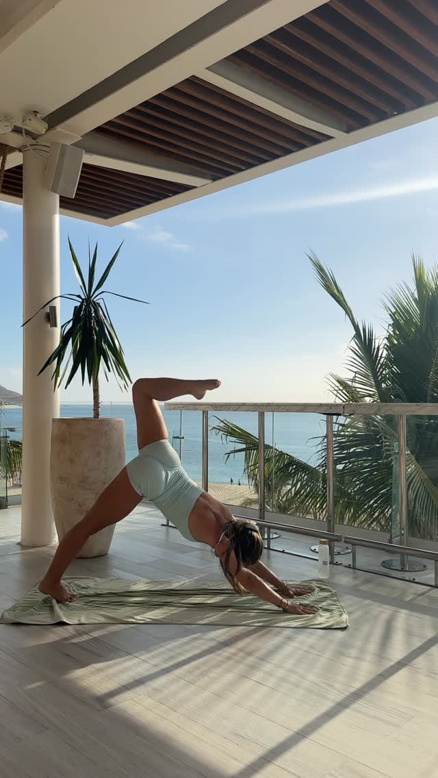 Post 8 by Jade Moon on Instagram (video)