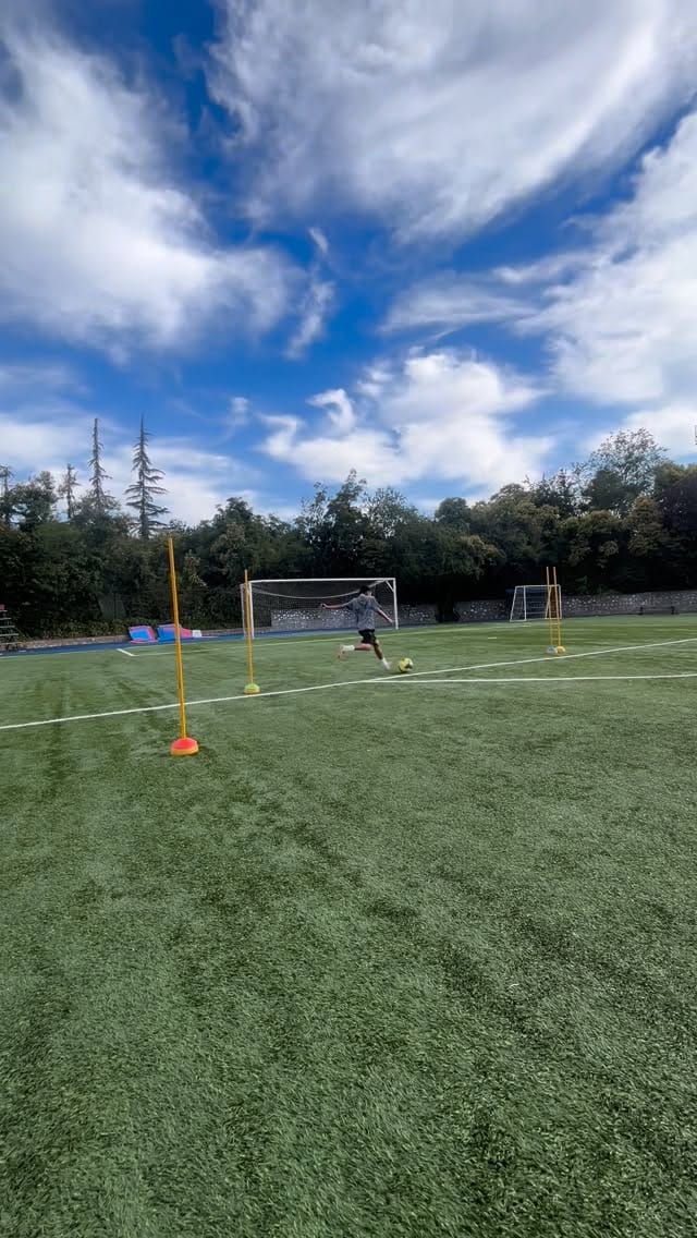 Post 2 by Khalil Mitchell on Instagram (video)