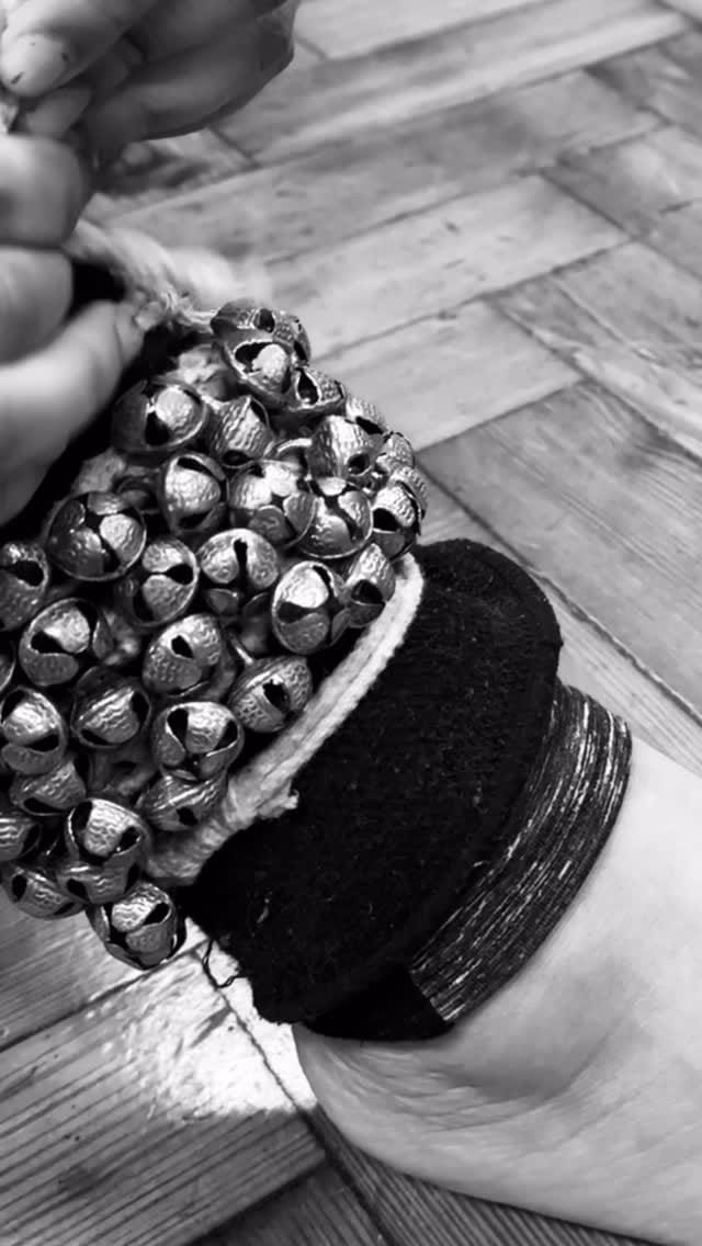 Post 1 by Roshni Sarkar on Instagram (video)