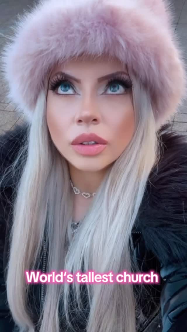Post 4 by Melissa Barbie on Instagram (video)