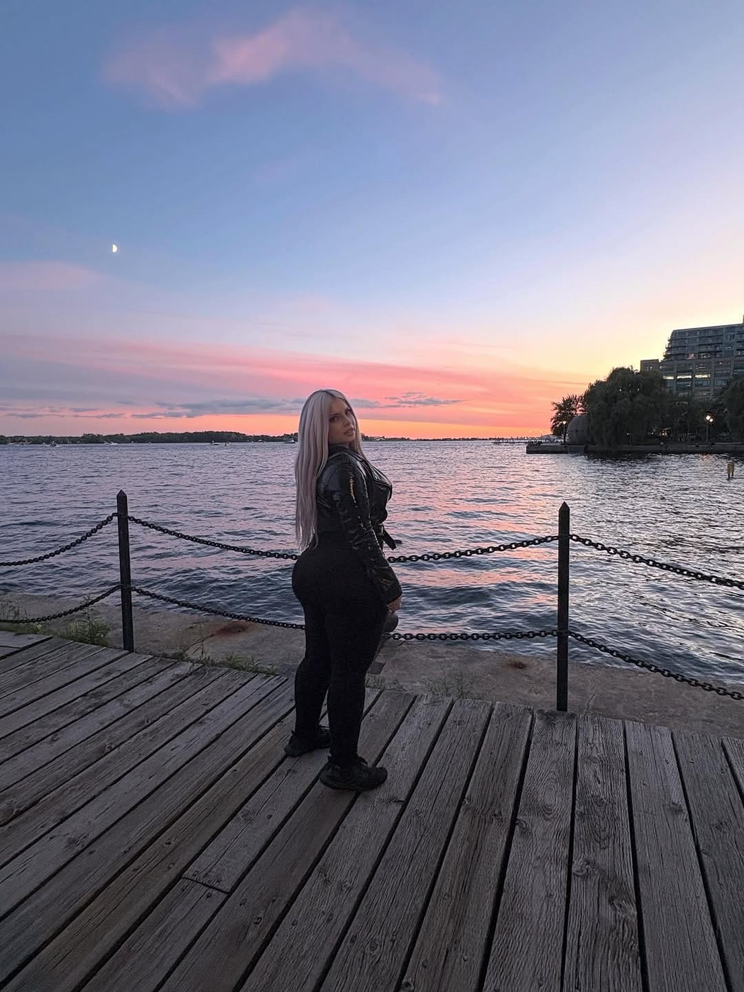 Post 9 by Melissa Barbie on Instagram (image)