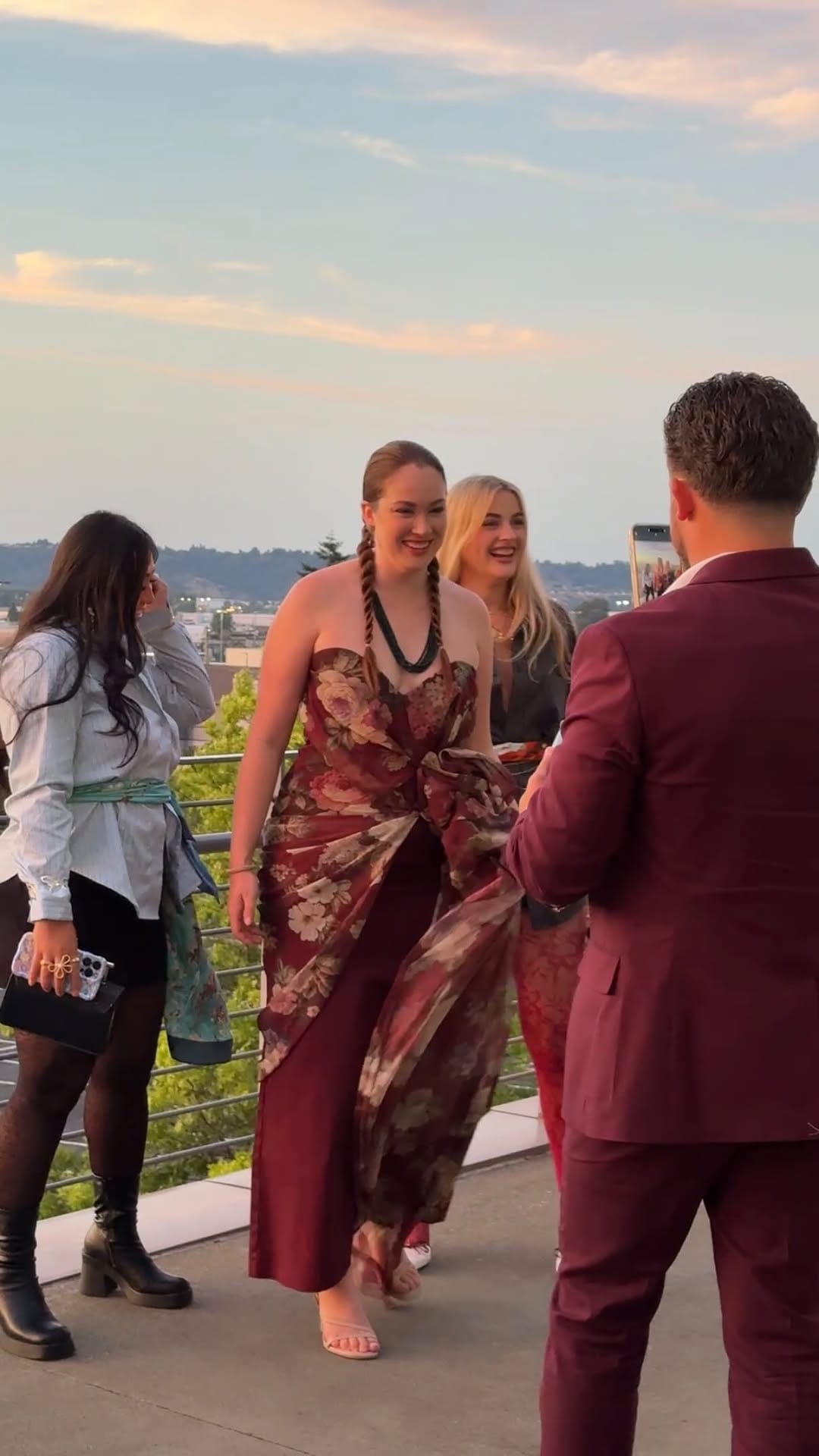 Post 1 by Fashion District NW on Instagram (video)