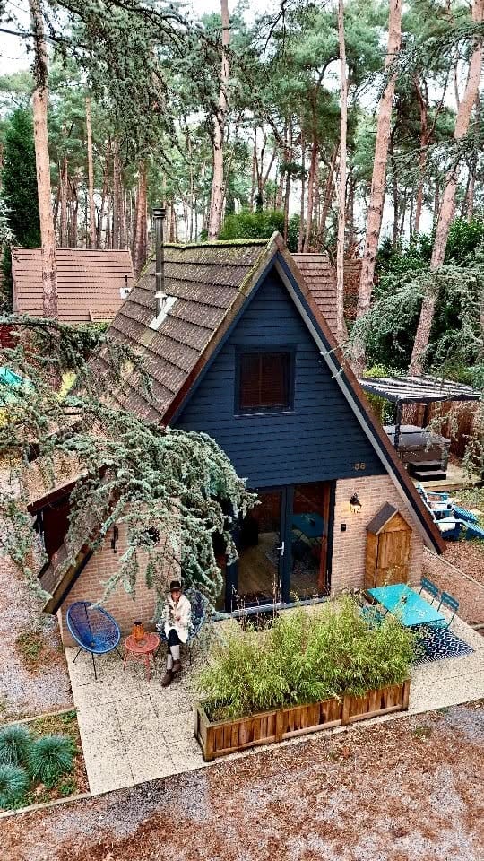 Post 10 by 🇳🇱NAOMI LOUWERENS☆TRAVEL & IG - TIPS - REELS & DRONE 📸 on Instagram (video)
