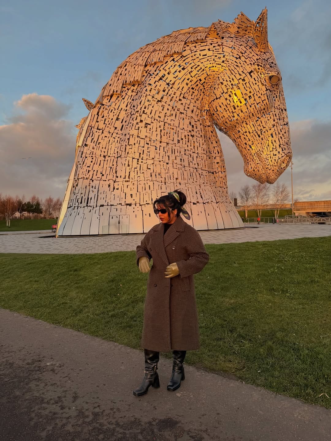 Post 2 by 𝙉𝙞𝙡𝙚𝙚 𝙂𝙖𝙢𝙖𝙜𝙚 on Instagram (carousel)