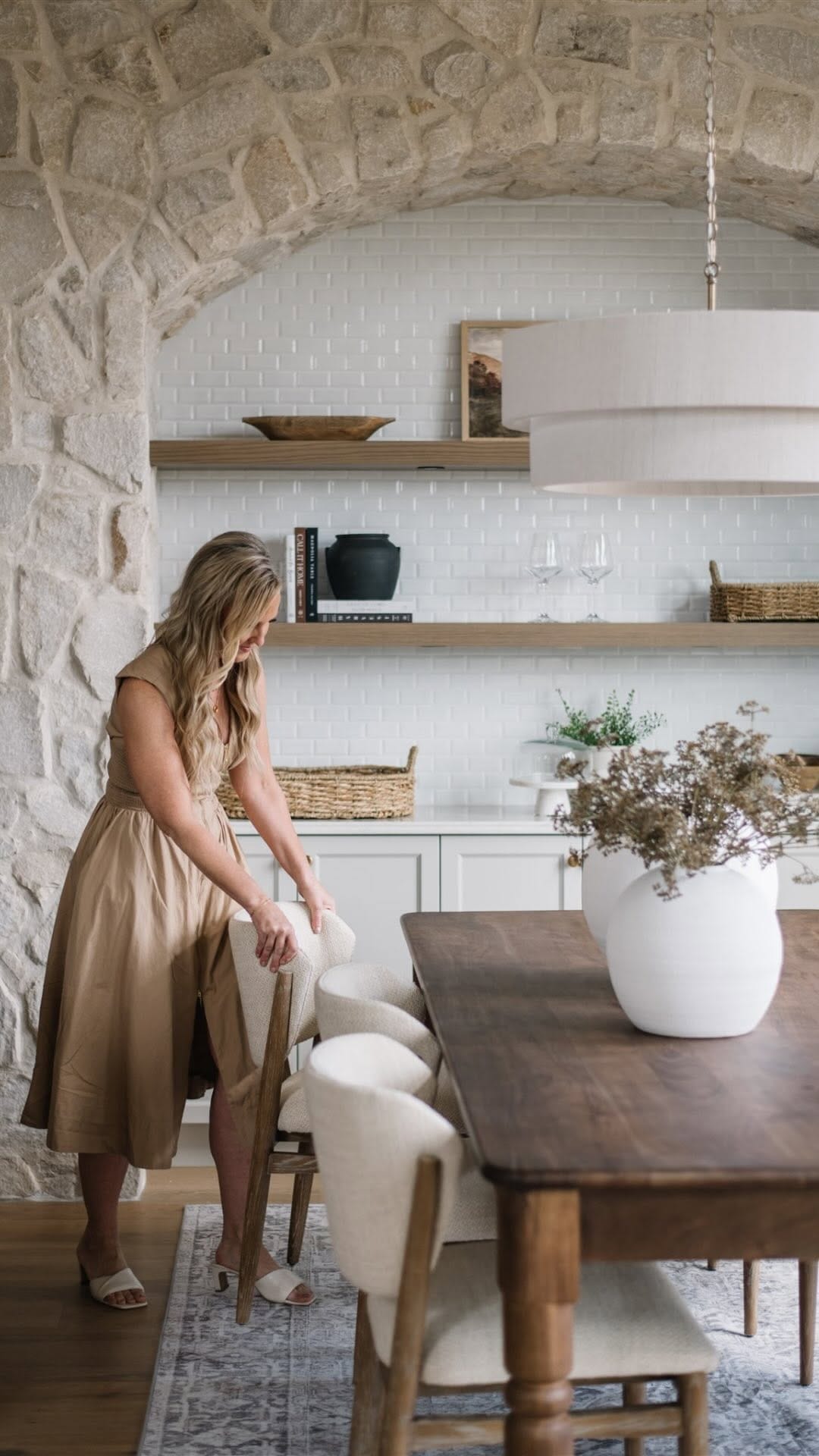 Post 5 by Simone & Ivy | Home Decor + Gifts Canada on Instagram (video)