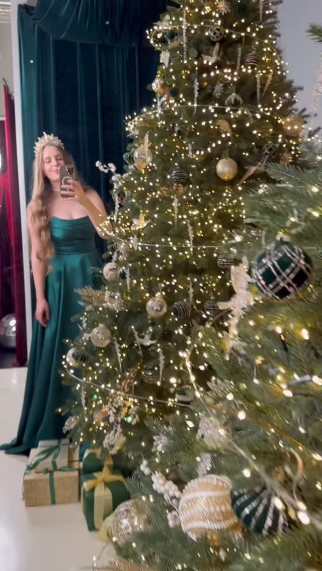 Post 7 by Iryna on Instagram (video)