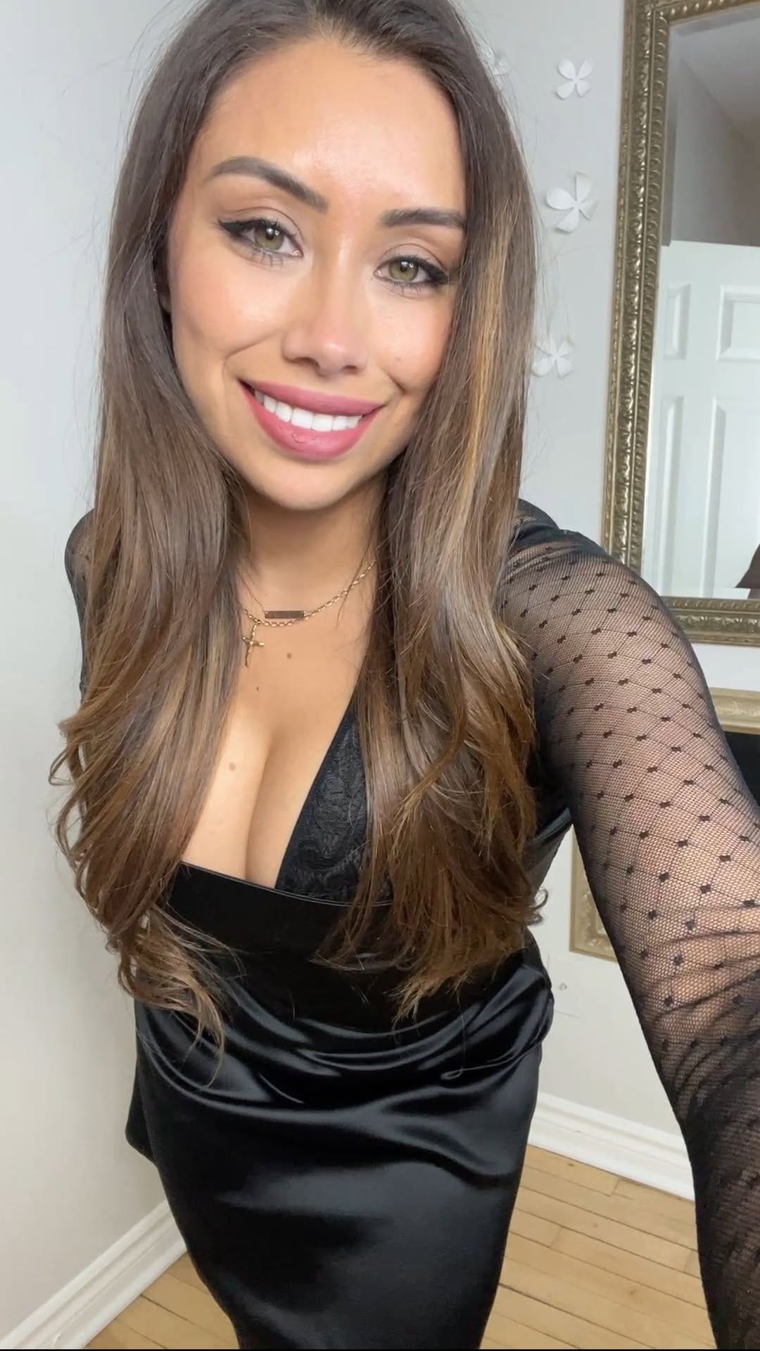 Post 7 by 𝐴𝑚𝑎𝑛𝑑𝑎 on Instagram (video)