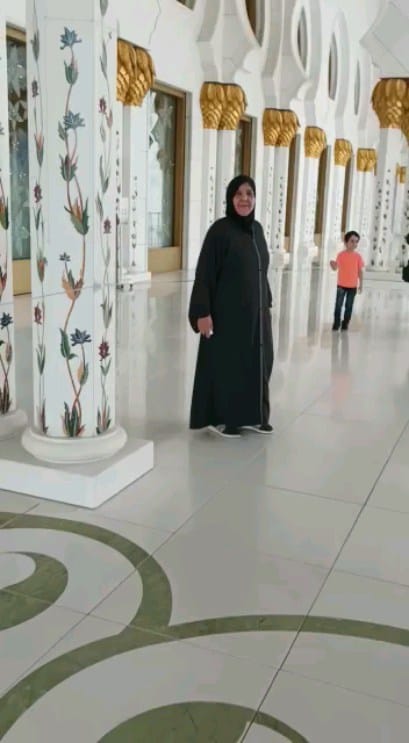 Post 4 by yas on Instagram (video)