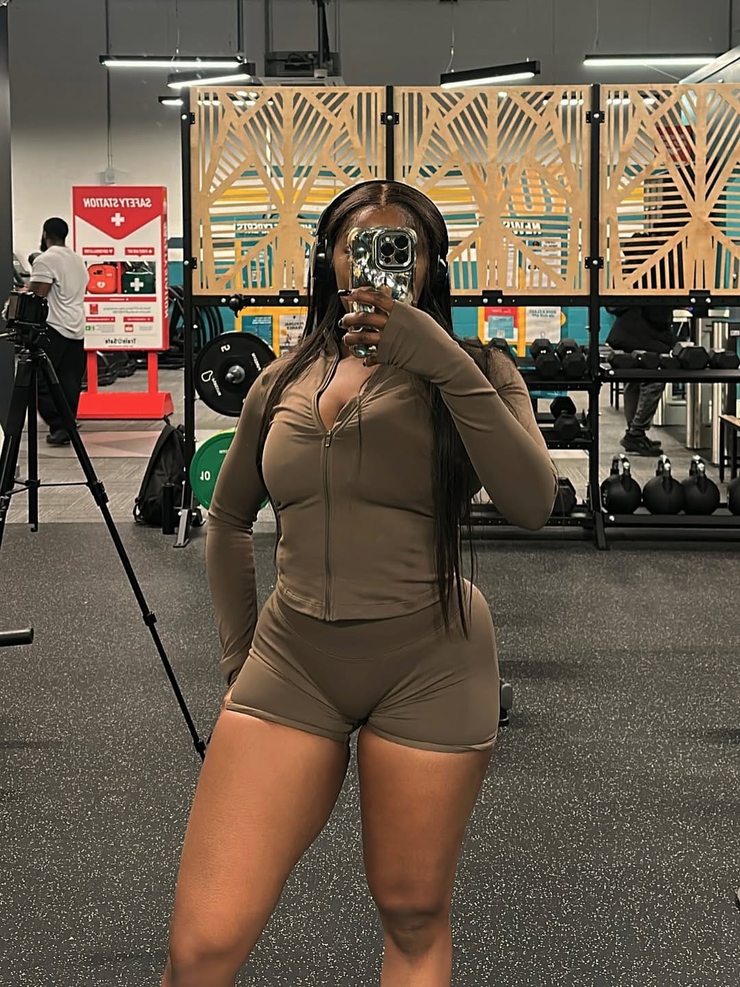 Post 6 by Debbie | Online Coach on Instagram (carousel)