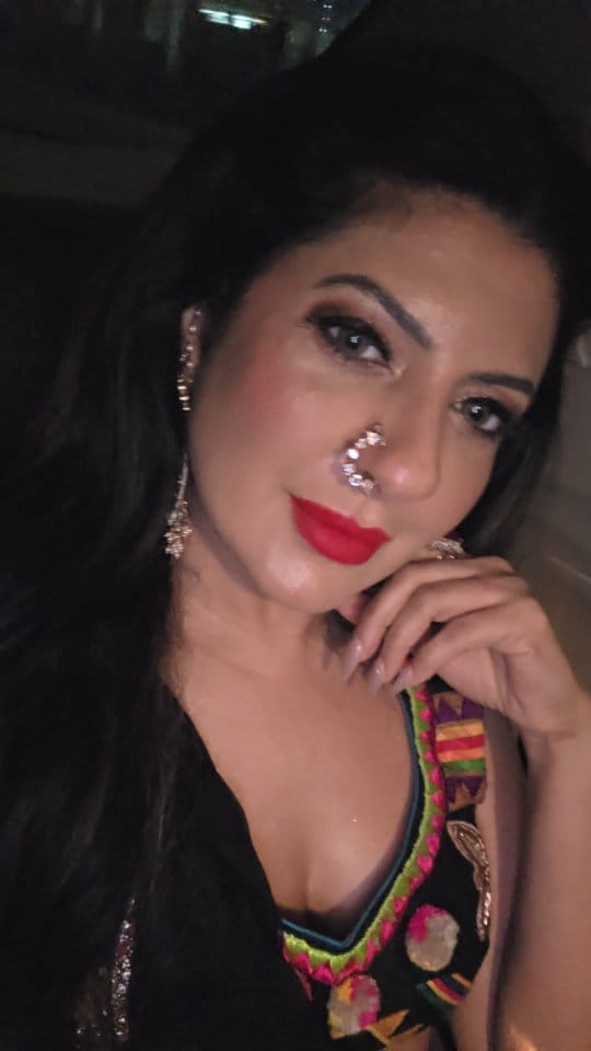 Post 5 by Ruchika Gandhi Chauhan on Instagram (video)